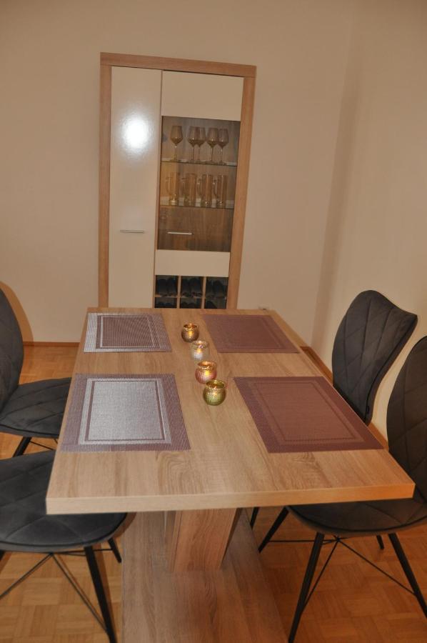 Wunderschone Altbauwohnung In Zentraler Lage Wien Esterno foto